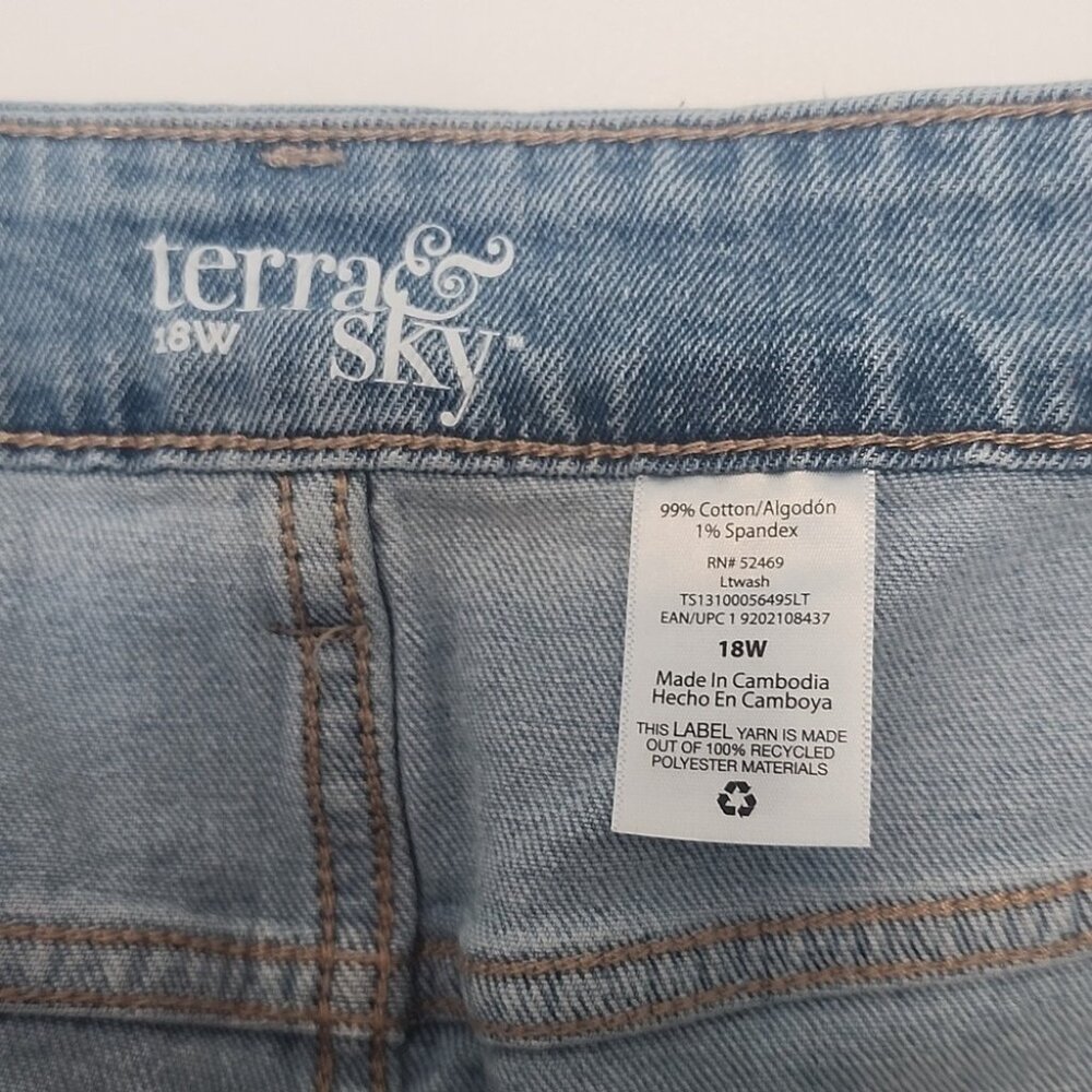 Terra & Sky raw hem Jean Shorts Size 18W - Picture 3 of 4